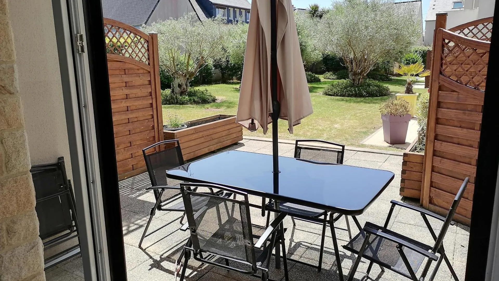 Appartement 2 Chambres Avec Terrasse Au Centre De Perros-Guirec - Ref 560